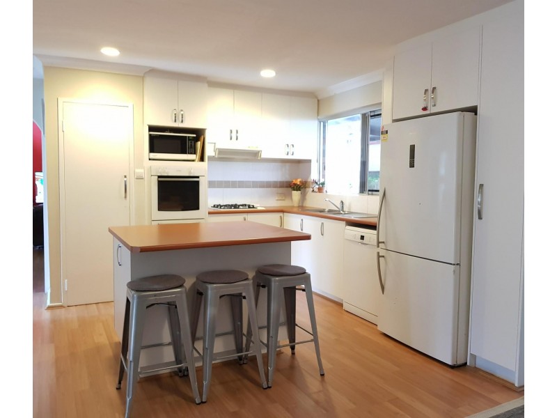 34 Buckingham Road, Kelmscott WA 6111