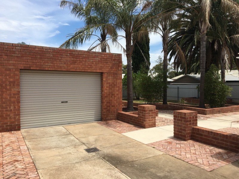 202 Philip Highway, Elizabeth Vale SA 5112