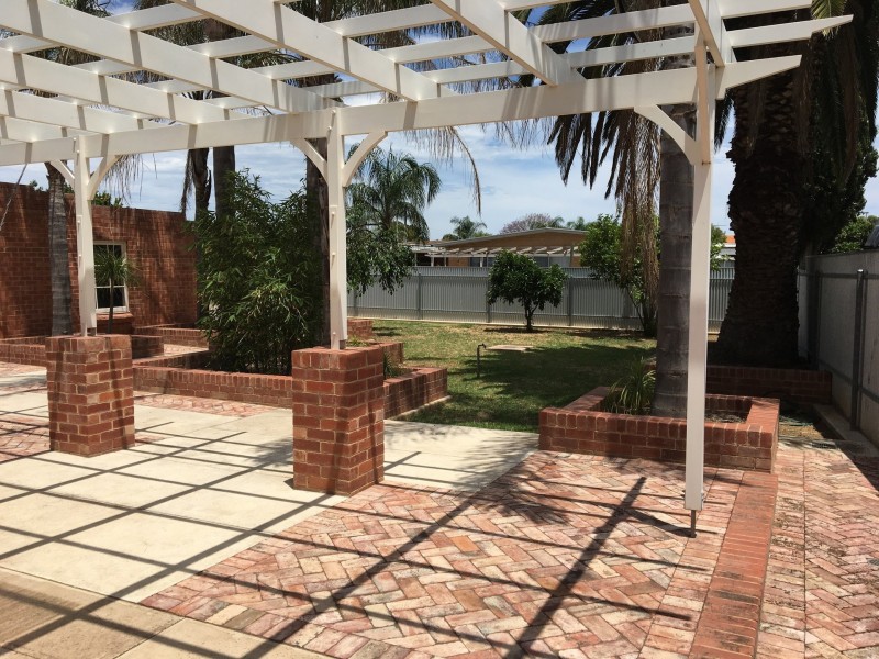 202 Philip Highway, Elizabeth Vale SA 5112