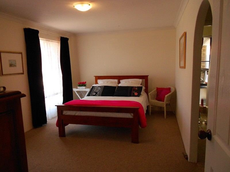 39 Wimbledon Dv, Kingsley WA 6026