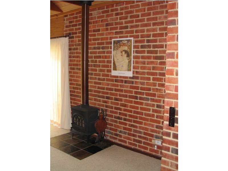 115 Spring Road, Kalamunda WA 6076