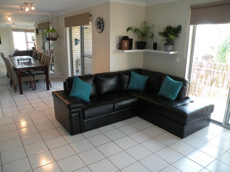 9/22 Whiting St, Labrador QLD 4215