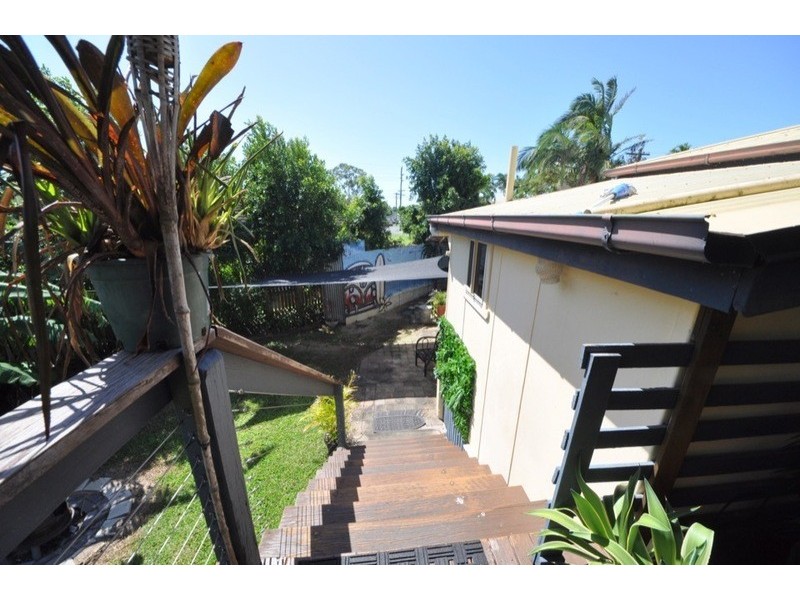 2 Gibson Street, West Mackay QLD 4740