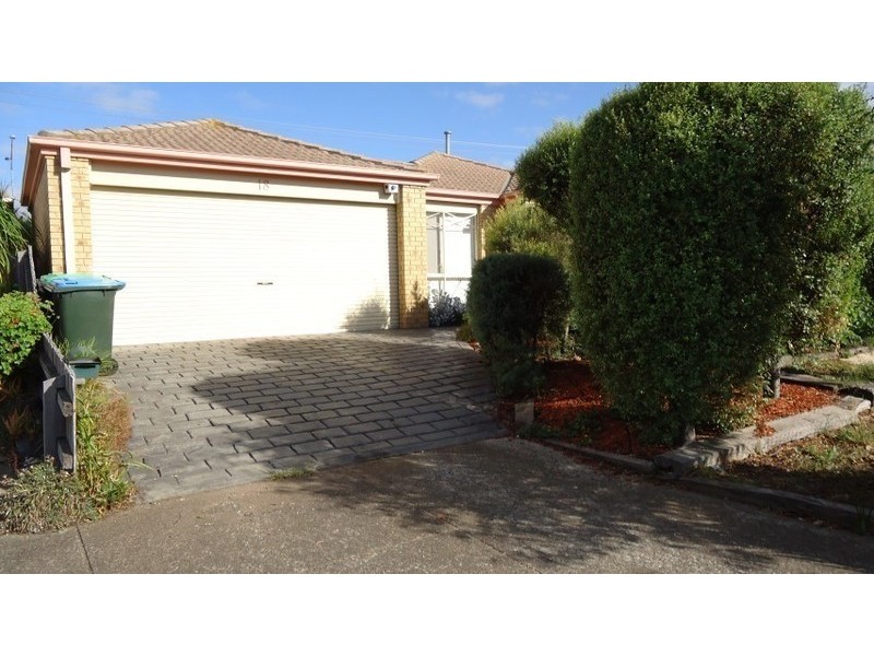 18 Carnaby Close, Hoppers Crossing VIC 3029