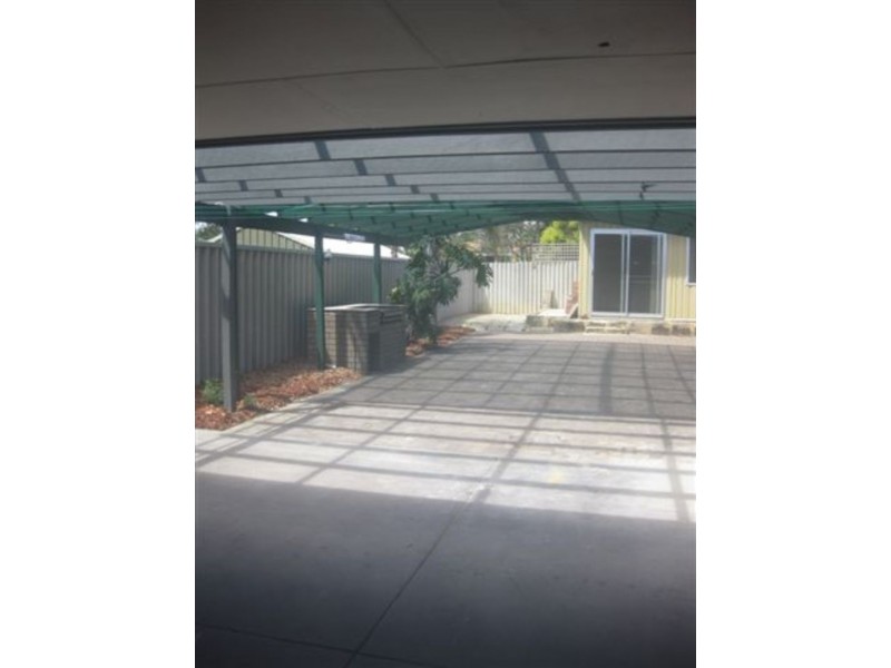 6 Fantail Drive, Bibra Lake WA 6163