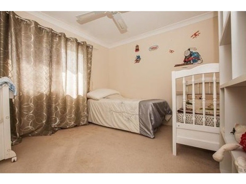 2/4-6 Wattle Street, Victoria Point QLD 4165