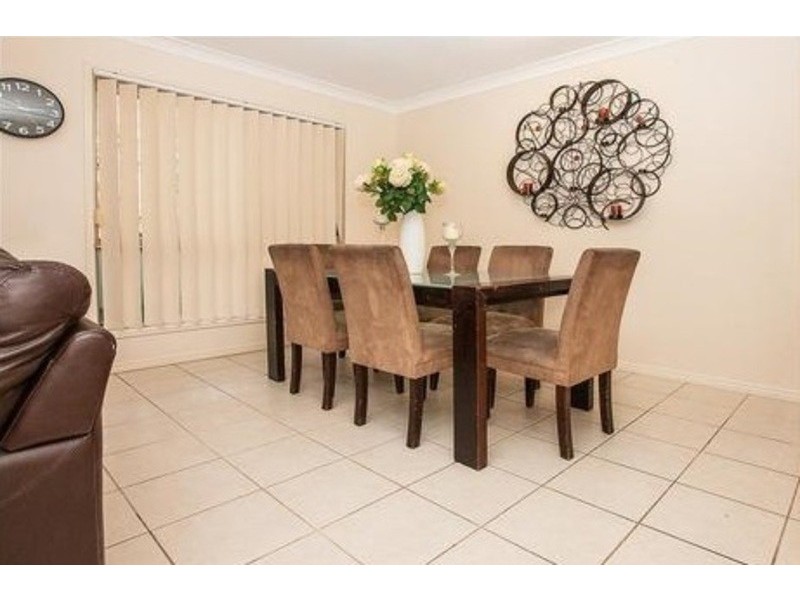 2/4-6 Wattle Street, Victoria Point QLD 4165