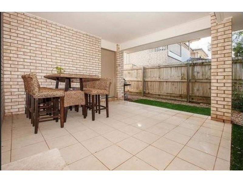 2/4-6 Wattle Street, Victoria Point QLD 4165