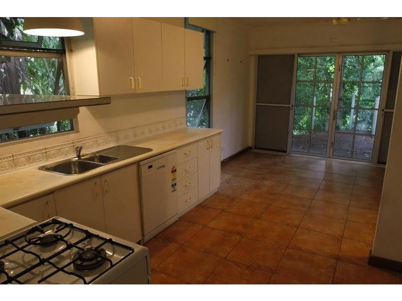 8 Temira Crescent, Larrakeyah NT 0820