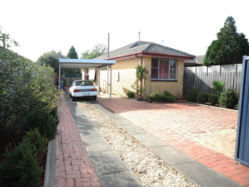 19 Warbla Street, Dandenong North VIC 3175