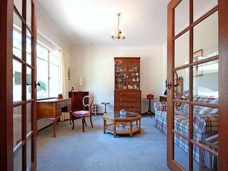 7 Bromilow Green, Mount Claremont WA 6010