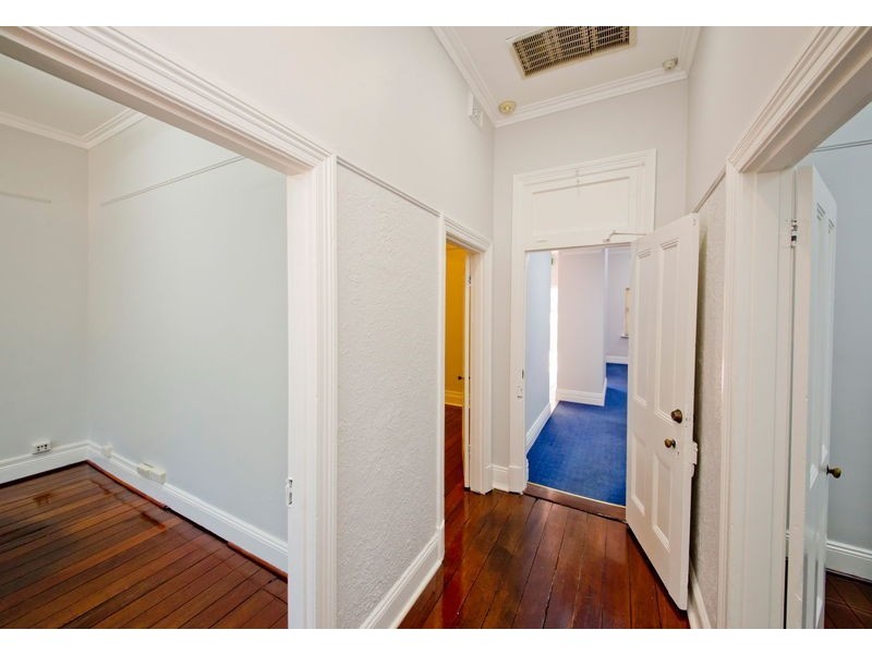 19 King William Street, Bayswater WA 6053