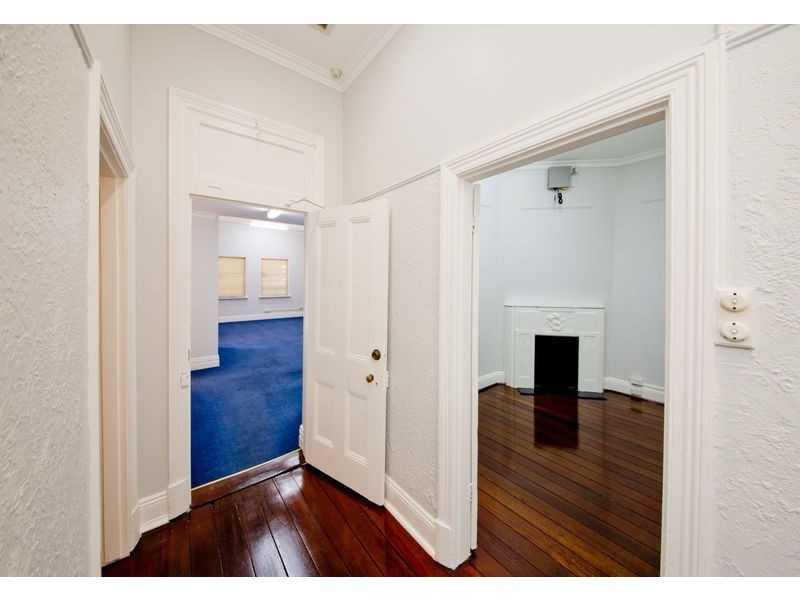 19 King William Street, Bayswater WA 6053