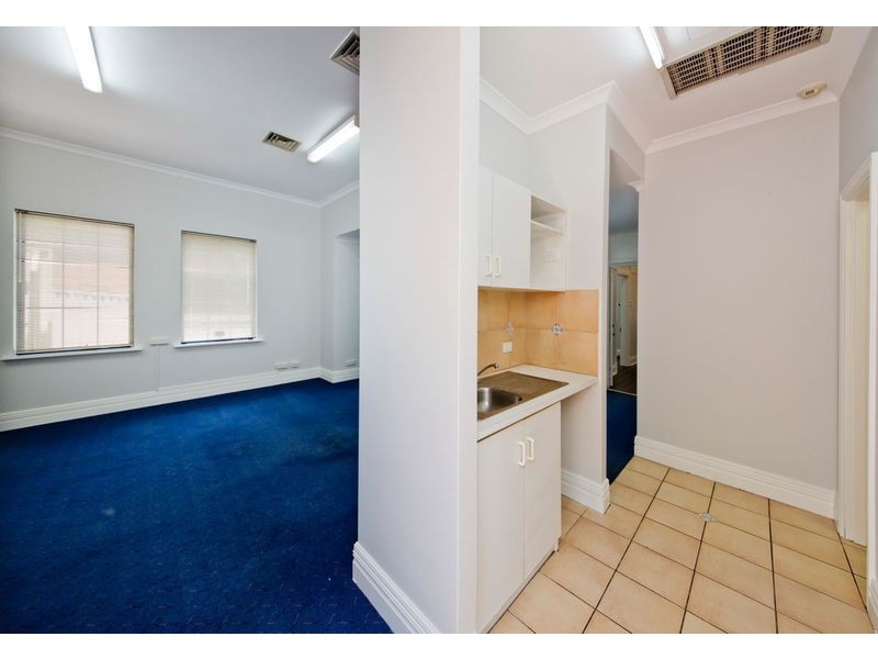 19 King William Street, Bayswater WA 6053