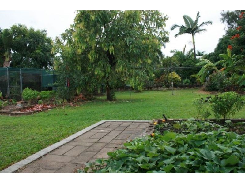 15 Barboutis  Street, Belgian Gardens QLD 4810