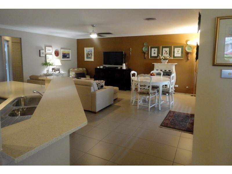 56 Waterside Drive, Woongarrah NSW 2259