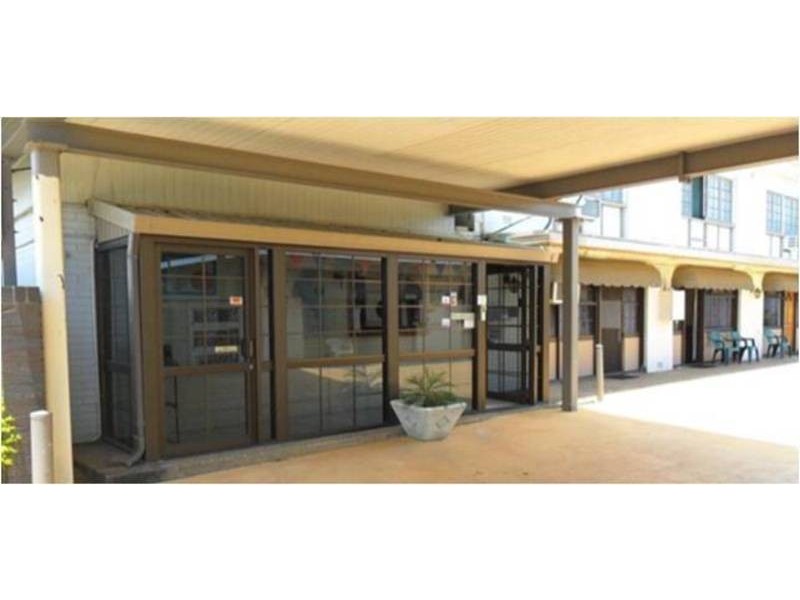 100 Gladstone Road, Allenstown QLD 4700