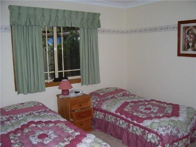 4 Cormorant Avenue, Sussex Inlet NSW 2540