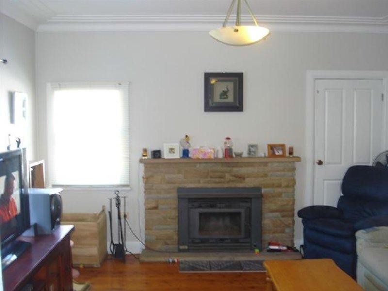 34 Waratah Street, East Gosford NSW 2250