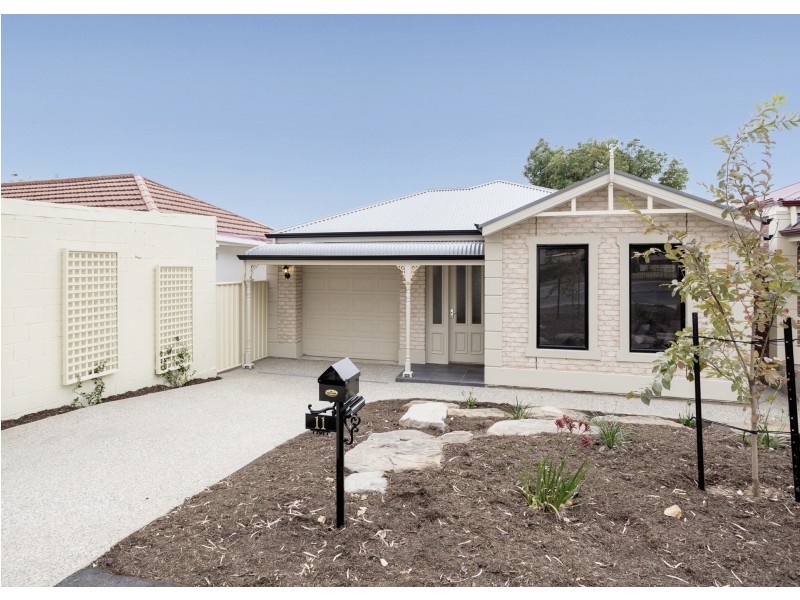 11 Frontenac Avenue, Panorama SA 5041