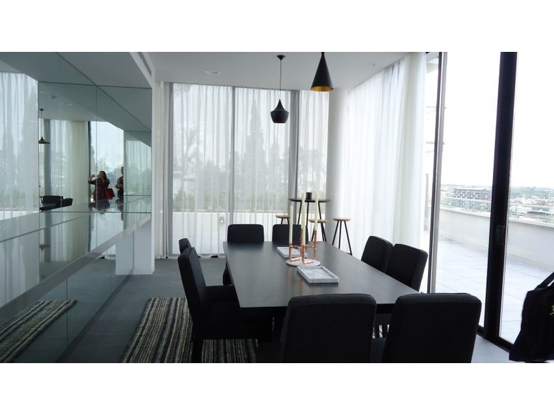 513/8 Daly Street, South Yarra VIC 3141