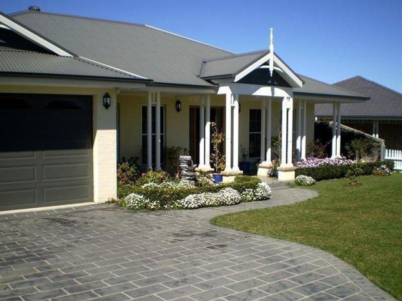 6 Parmenter Court, Bowral NSW 2576