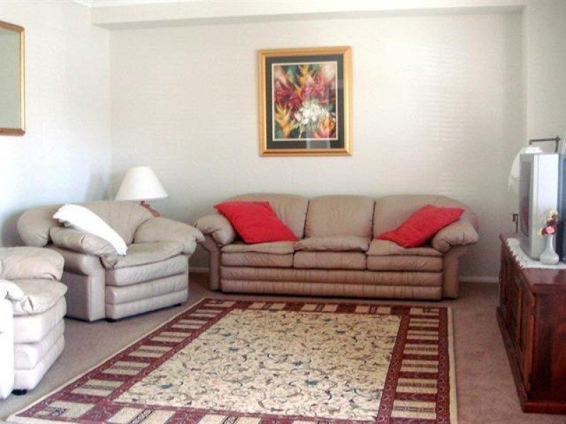 6 Parmenter Court, Bowral NSW 2576