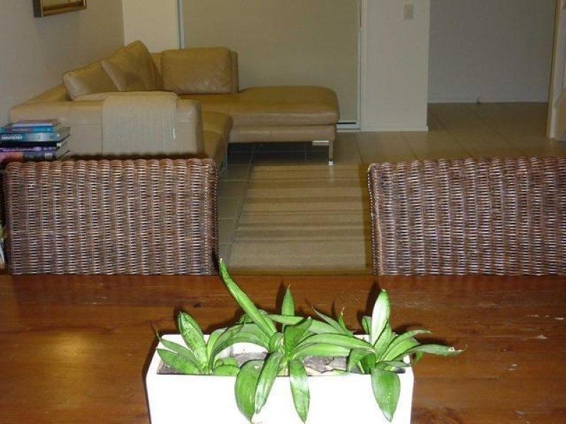 9/168 Queen Street, Southport QLD 4215