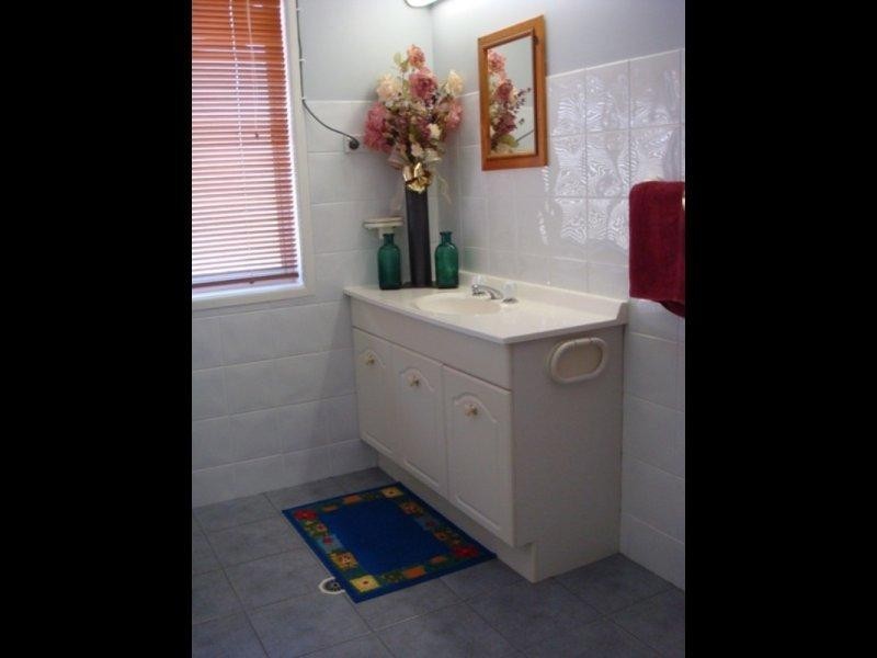 57 Waverley Road, Camp Hill QLD 4152