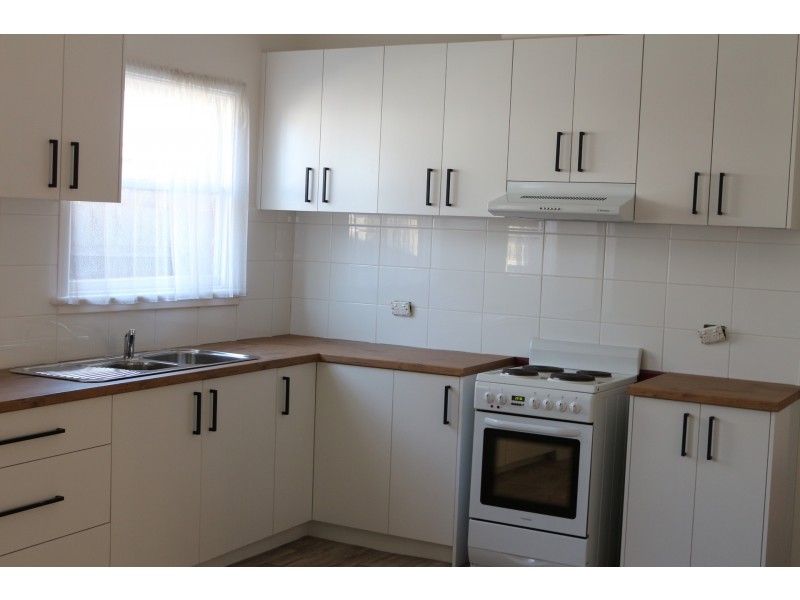 5 High Street, Laverton VIC 3028