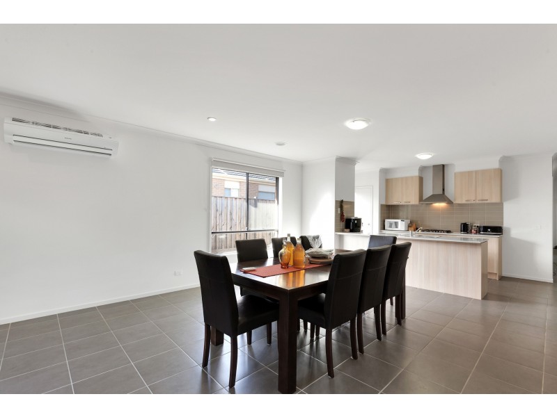 1 Diadem Way, Williams Landing VIC 3027