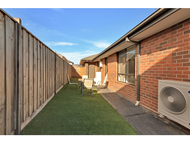 1 Diadem Way, Williams Landing VIC 3027