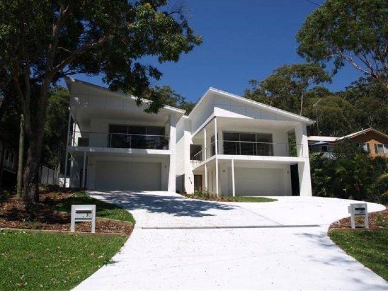30 The Lakes Way, Elizabeth Beach NSW 2428