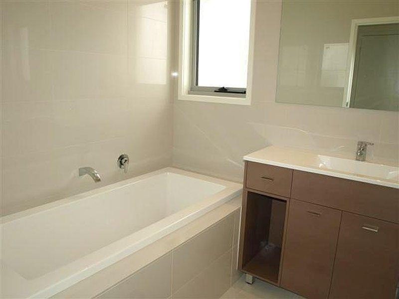 30 The Lakes Way, Elizabeth Beach NSW 2428