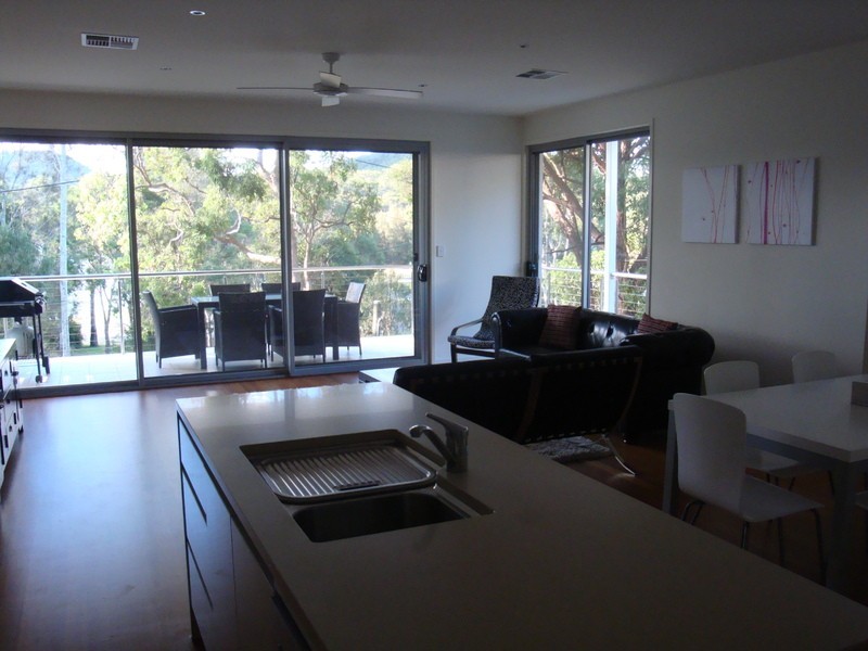 30 The Lakes Way, Elizabeth Beach NSW 2428