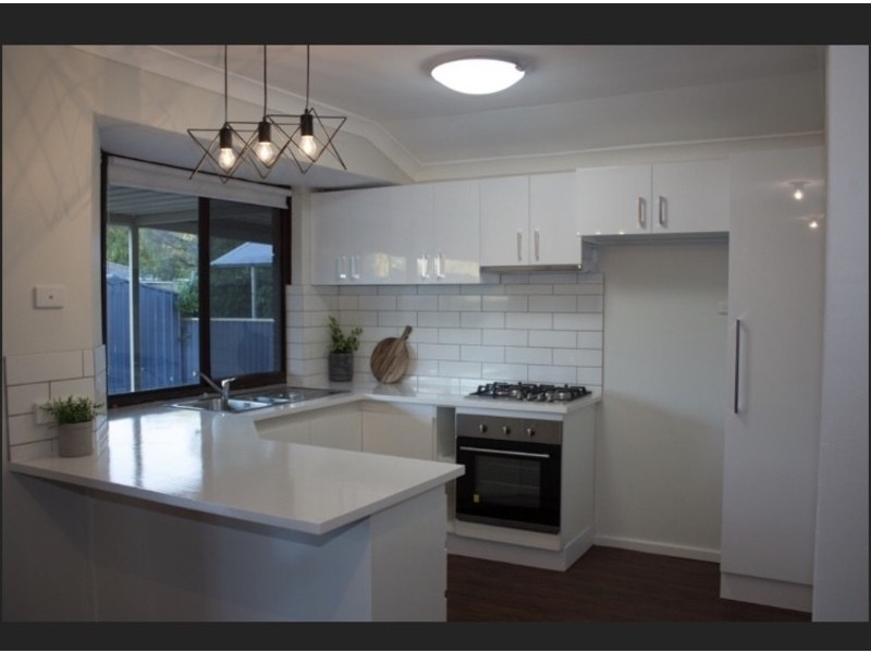 11 Maiden Park Road, Withers WA 6230