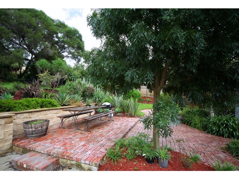 10 Edward Street, Healesville VIC 3777