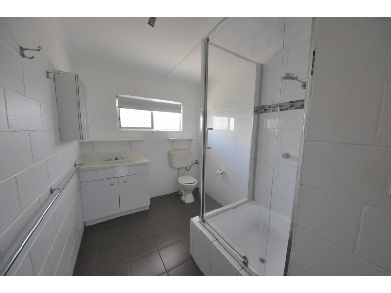 1/17 Stevenson Street, South Mackay QLD 4740