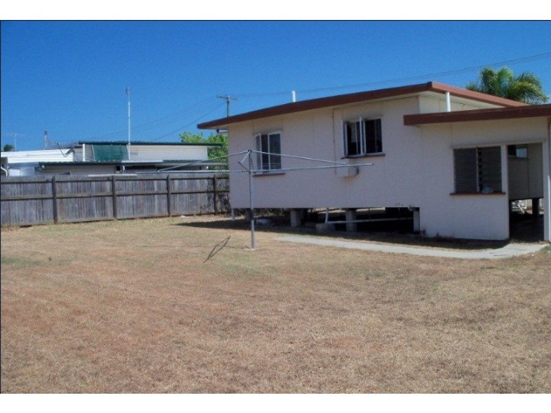 14 Rodney Street, Bowen QLD 4805