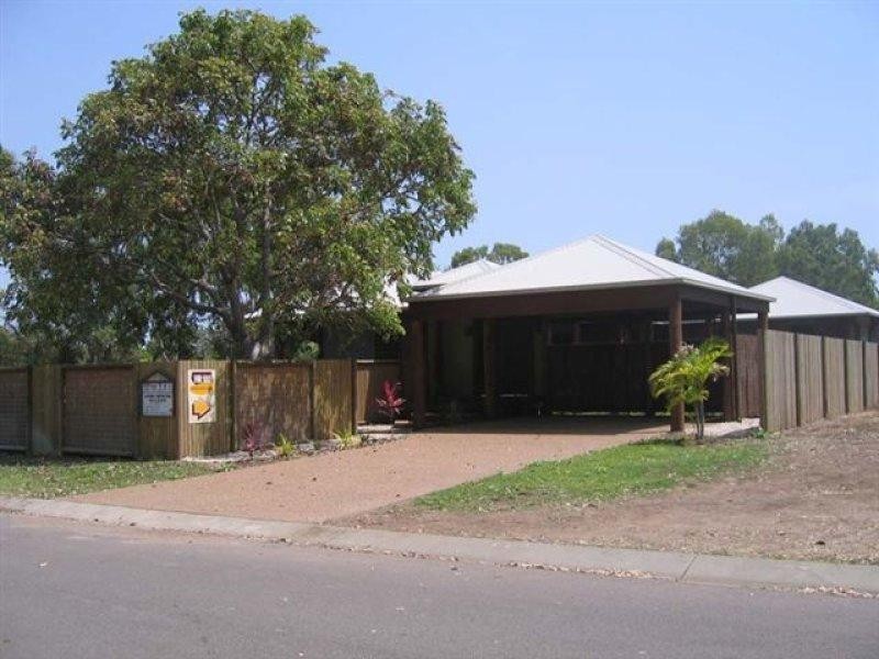 25 Apjohn Street, Horseshoe Bay QLD 4819