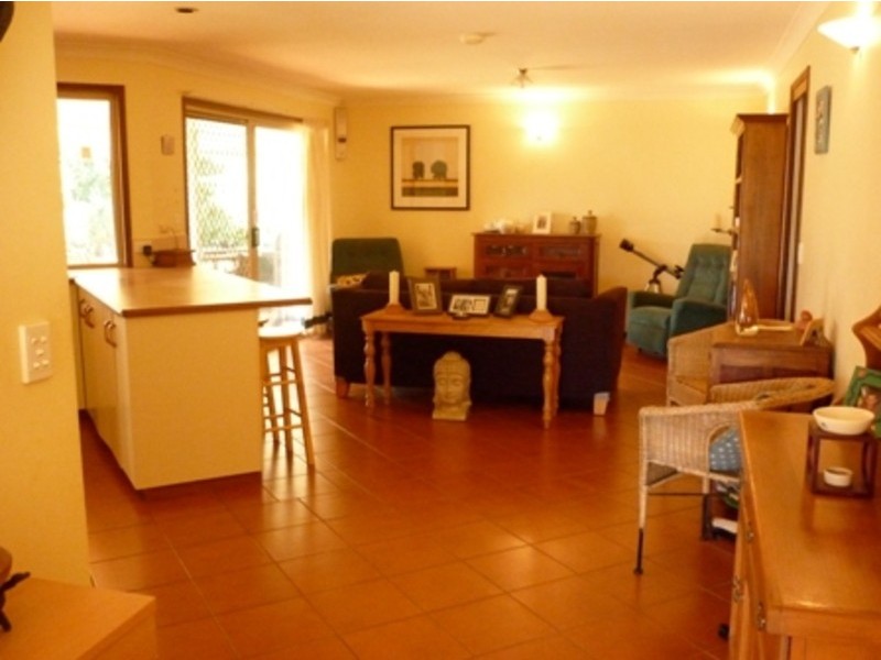 20 Emma Drive, Kearneys Spring QLD 4350