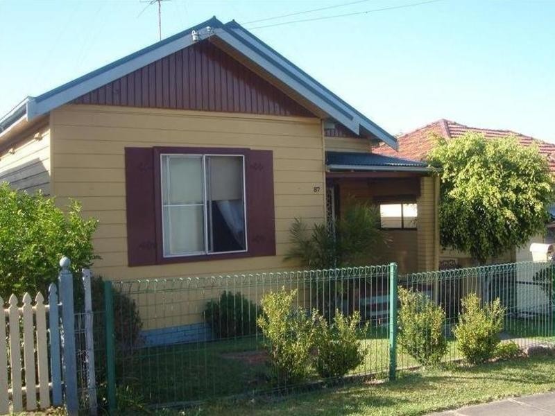 Mayfield NSW 2304