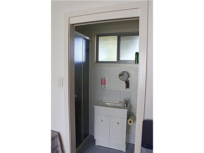 4 cross, Mayfield West NSW 2304