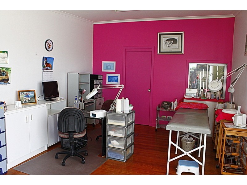 4 cross, Mayfield West NSW 2304