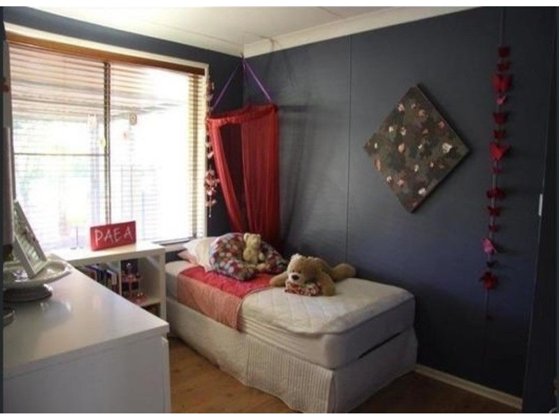 8 Stirling Crescent, Dampier WA 6713