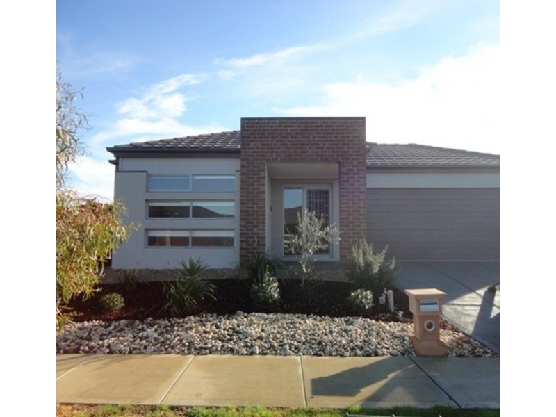 12 Maremma Drive, Mernda VIC 3754