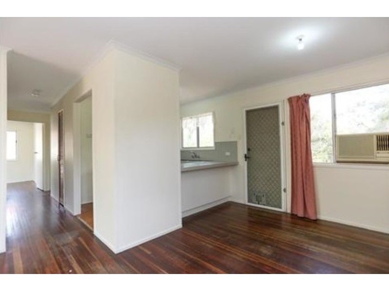 1A Skylark Street, Slade Point QLD 4740