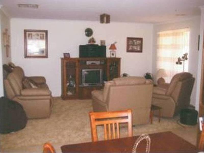 10 Lewis, Coolamon NSW 2701