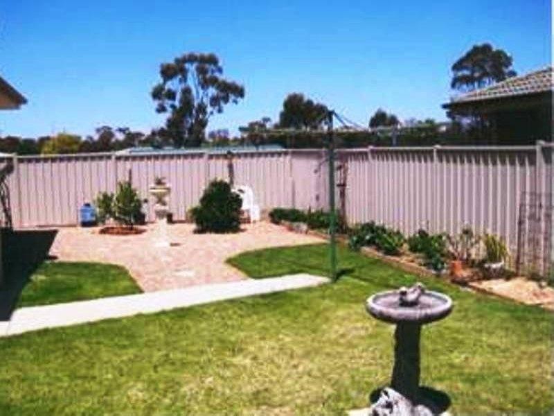 10 Lewis, Coolamon NSW 2701