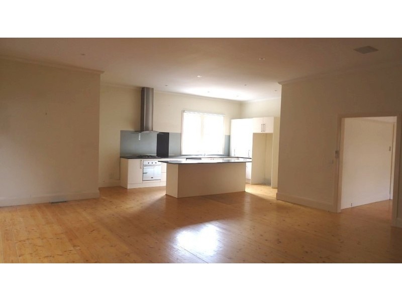 29 Parer Street, Burwood VIC 3125